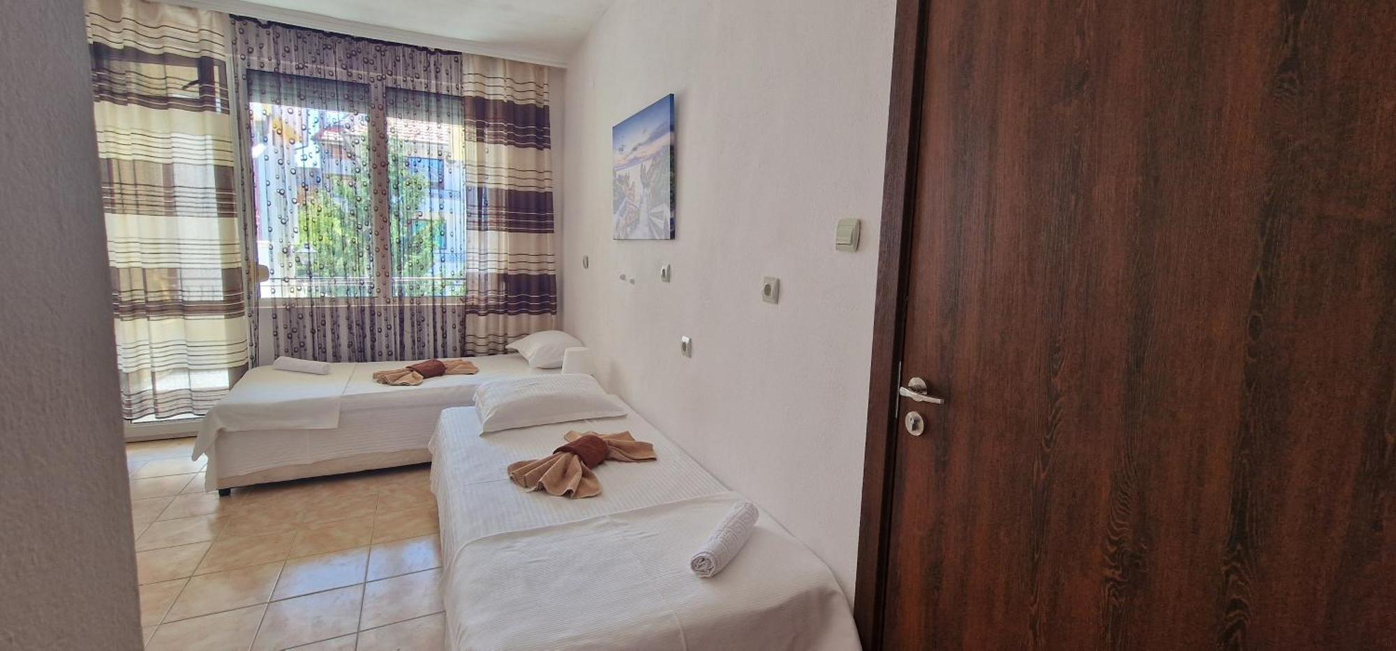 Guest House Maggy Созополь Екстер'єр фото